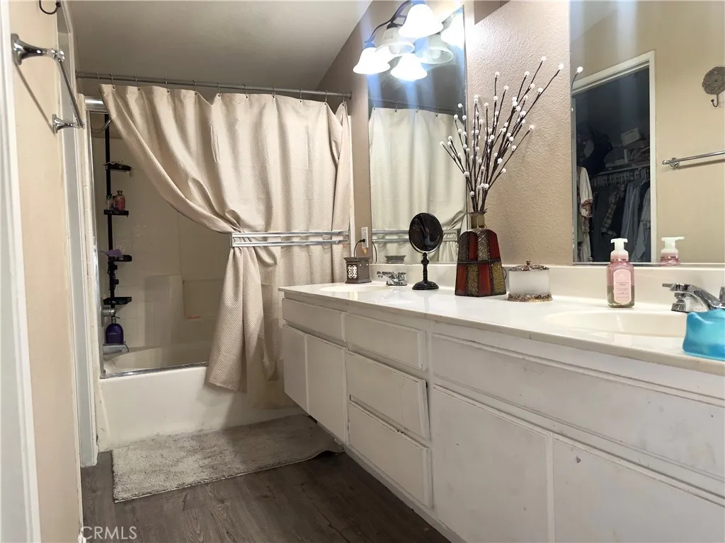 1204 Lilac Ridge, Perris, California 92571 home-pic-8